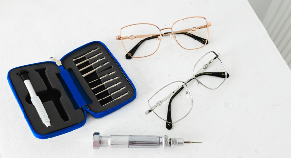 Jak unikać uszkodzeń opraw metalowych?